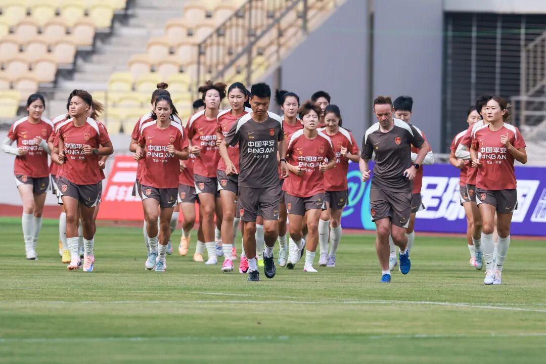 杏彩体育官方入口-明晚迎战俄罗斯！中国女足主帅点评武汉新国脚